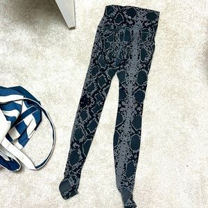 Lululemon snake leggings